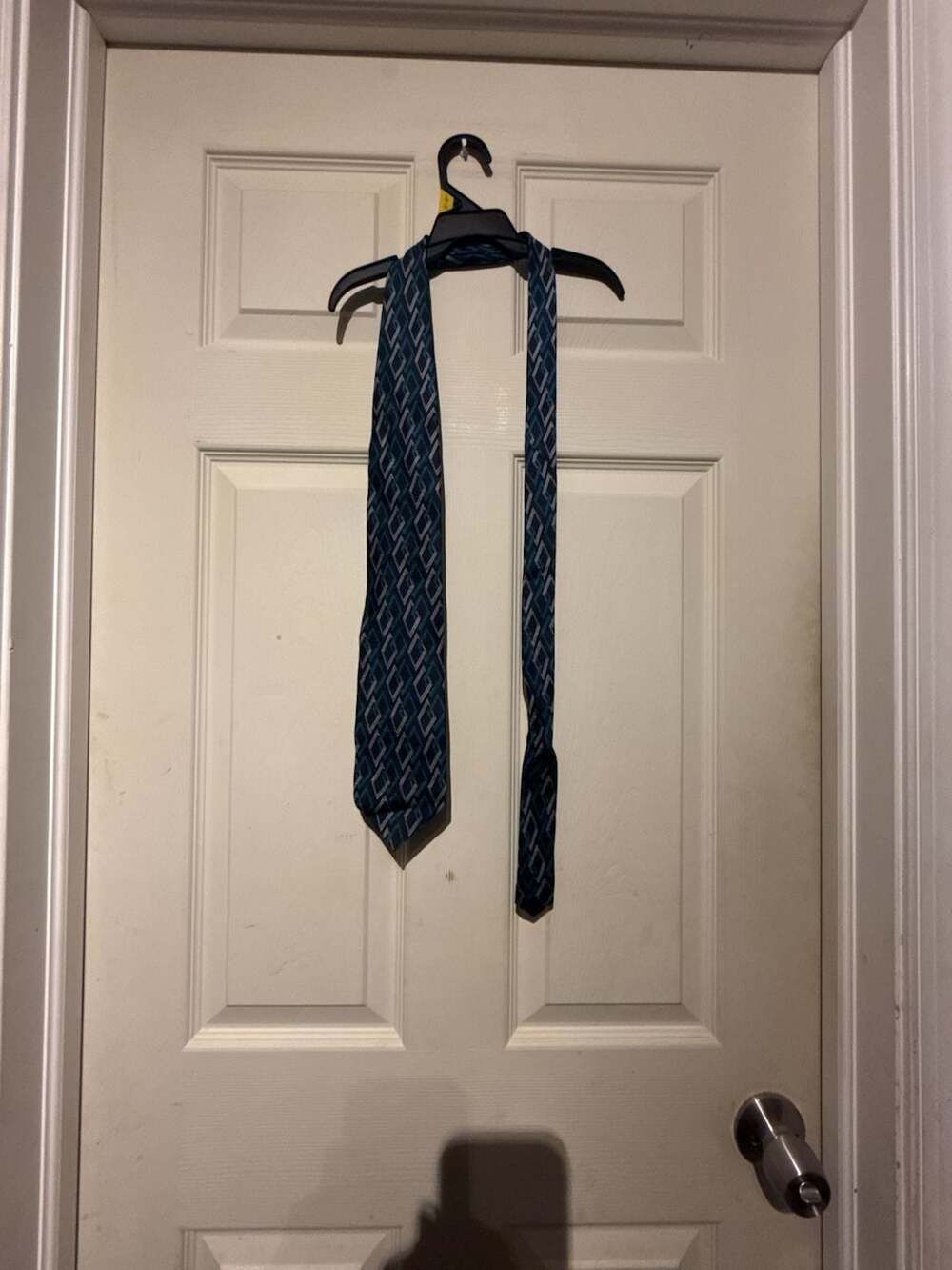 Valentino Cravatte Blue And Teal Geometric Diamond Silk Necktie